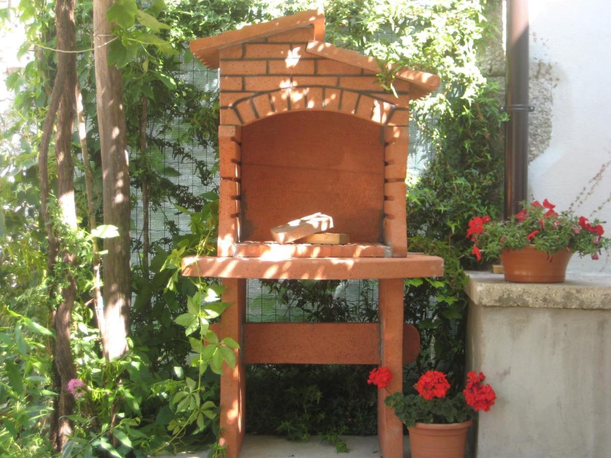 Holiday Home Trostova Kuca Pazin Camera foto